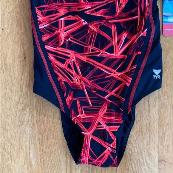 TYR one piece swim suit NWT - Picture 2 of 9